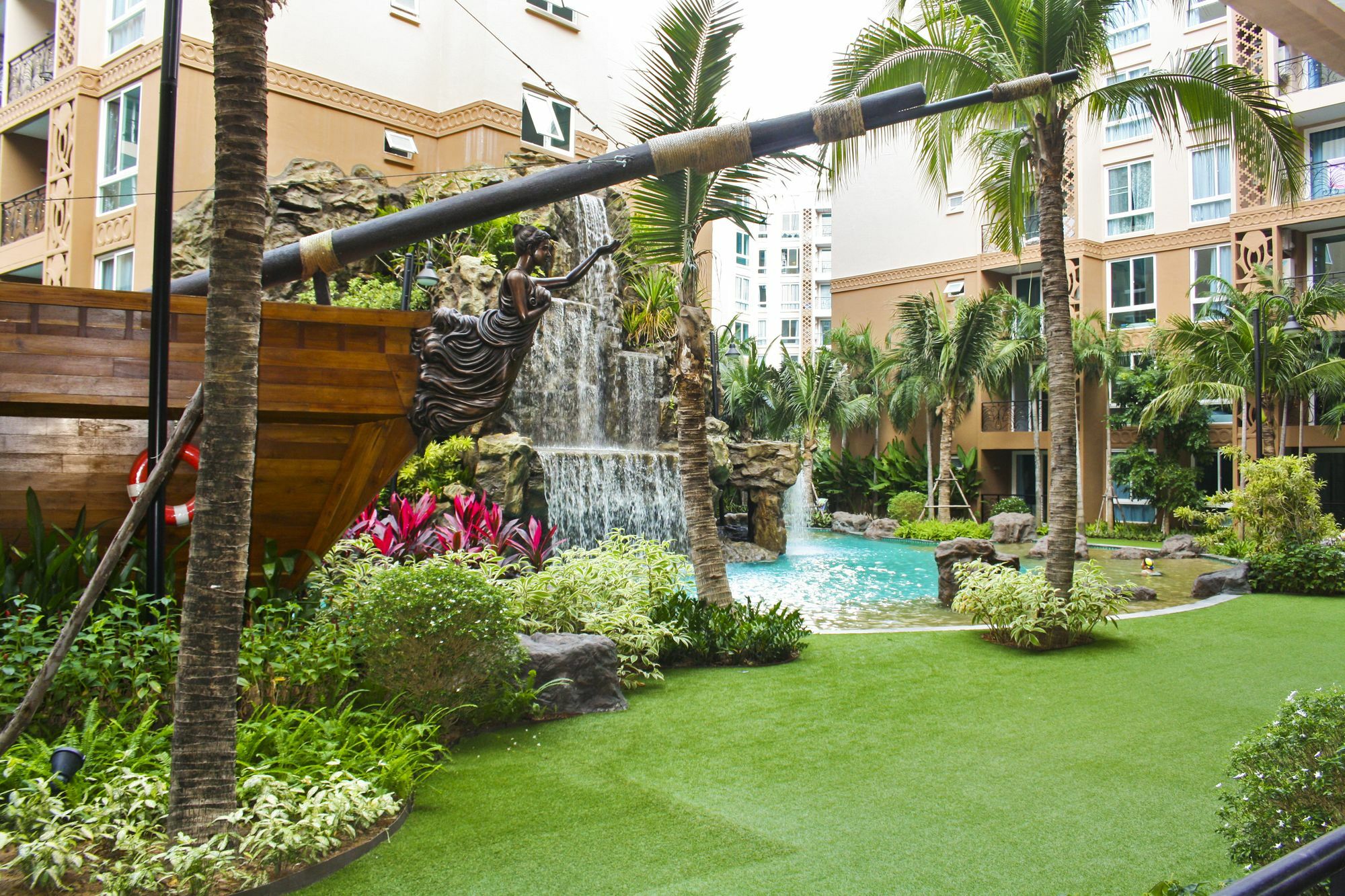 Atlantis Condo Resort Jomtien Beach Zewnętrze zdjęcie